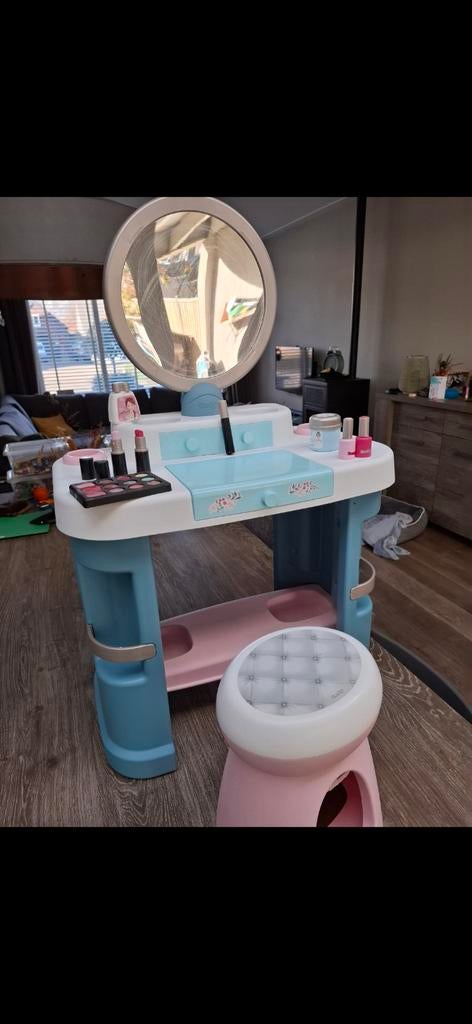 Smoby Make-up Tafel met Krukje en Accessoires, Kinderen en Baby's, Speelgoed | Overig, Gebruikt, Meisje, Ophalen of Verzenden