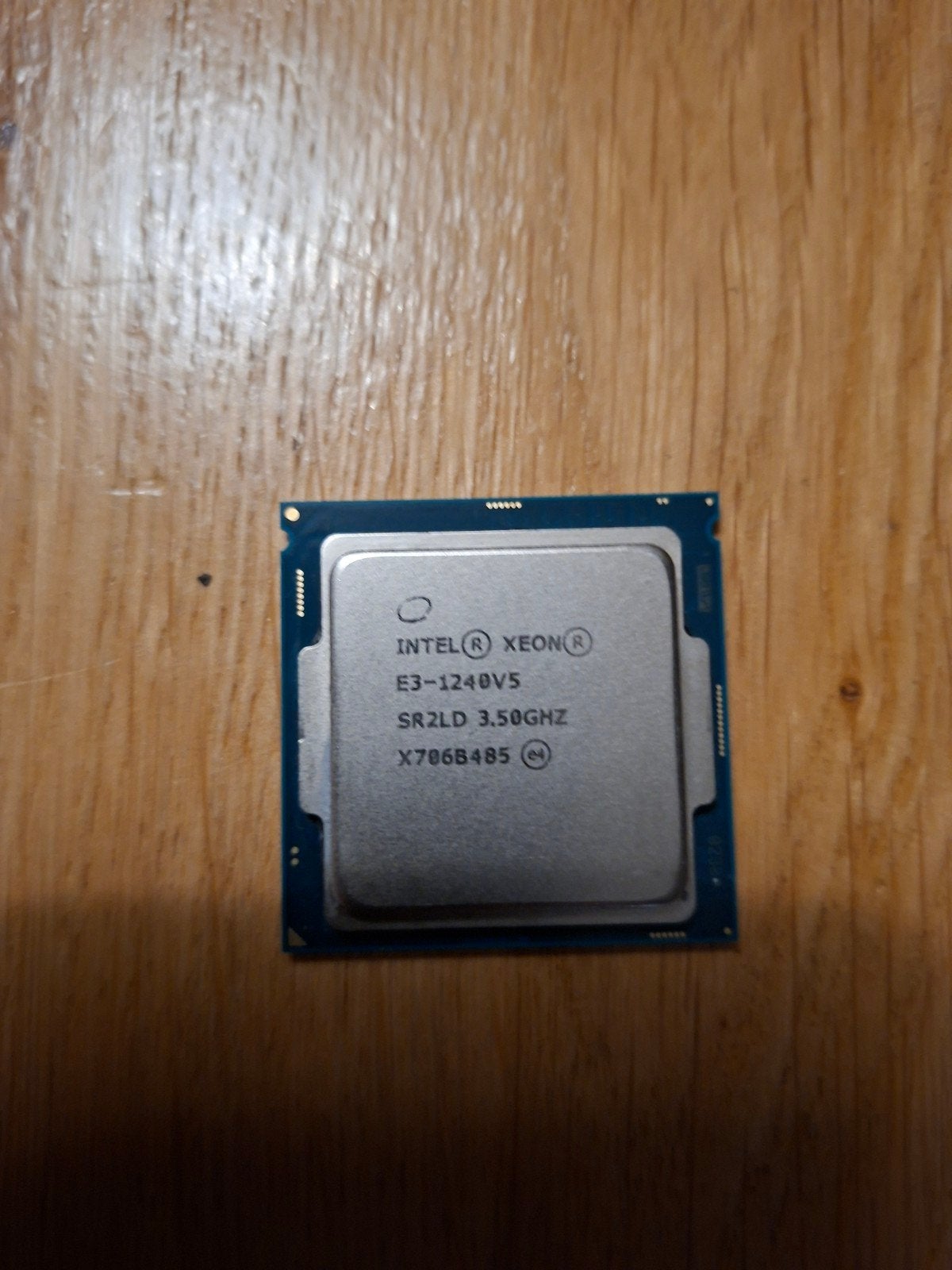 Intel Xeon E3-1240V5 Processor 3.50GHz, Computers en Software, LGA 1151, 4-core, Ophalen of Verzenden, Zo goed als nieuw