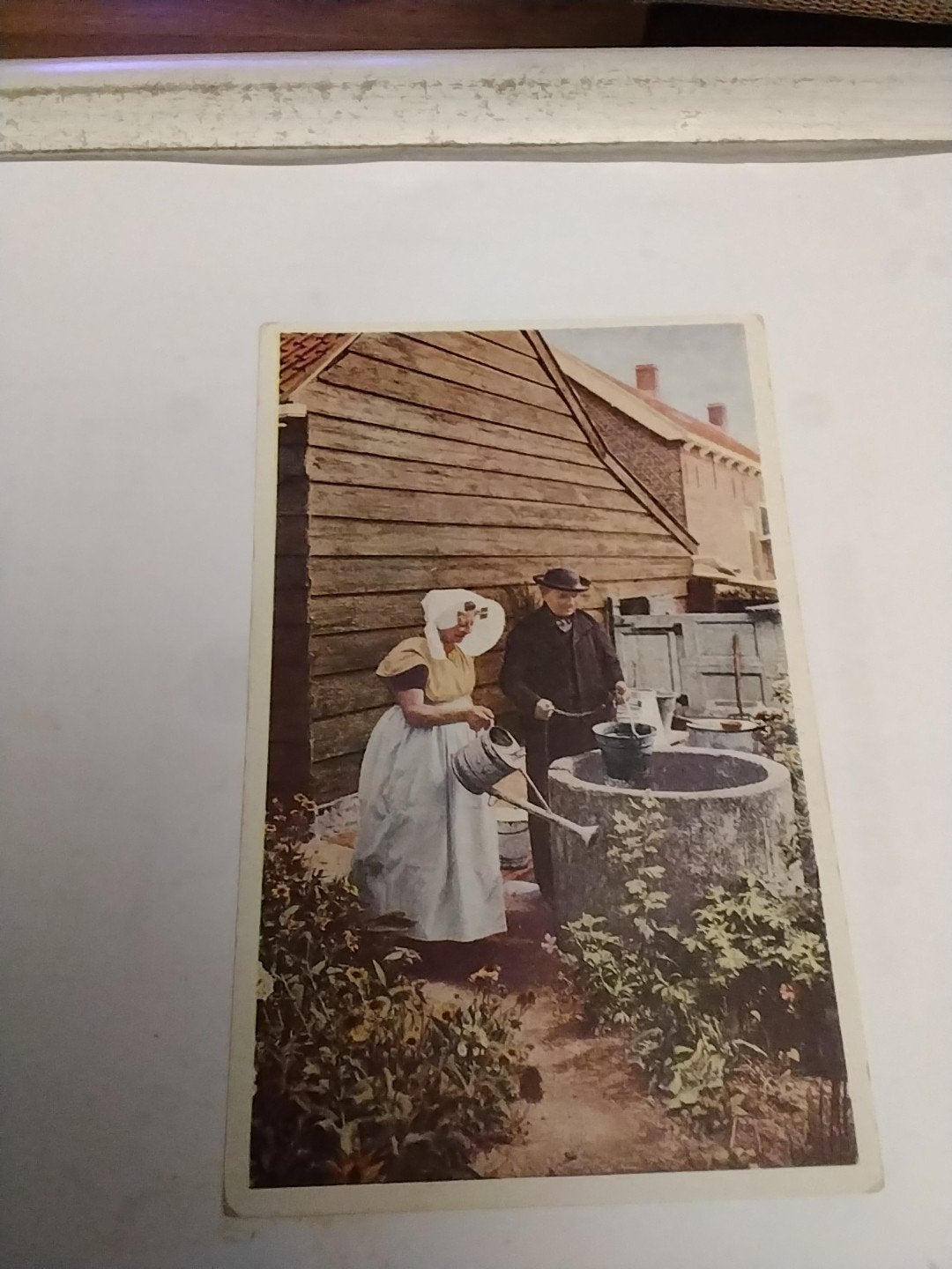 Oude ansichtkaart: Zuid Beveland. Bij de waterput., Verzamelen, Ansichtkaarten | Nederland, Ophalen of Verzenden, Voor 1920, Gelopen