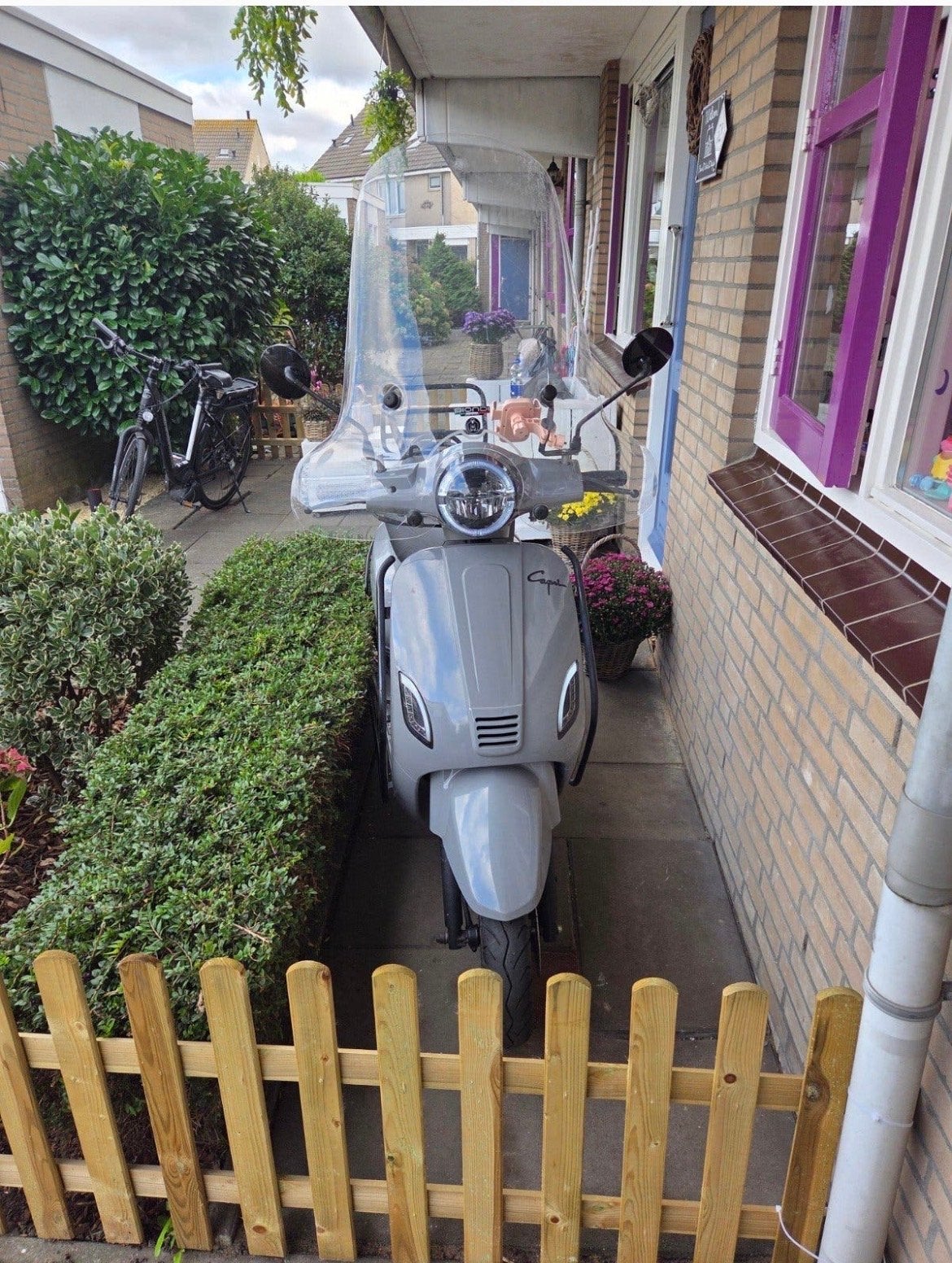 Mooie Capri Nardo Grey scooter te koop, Fietsen en Brommers, Gebruikt, Ophalen of Verzenden, Benzine, Maximaal 25 km/u