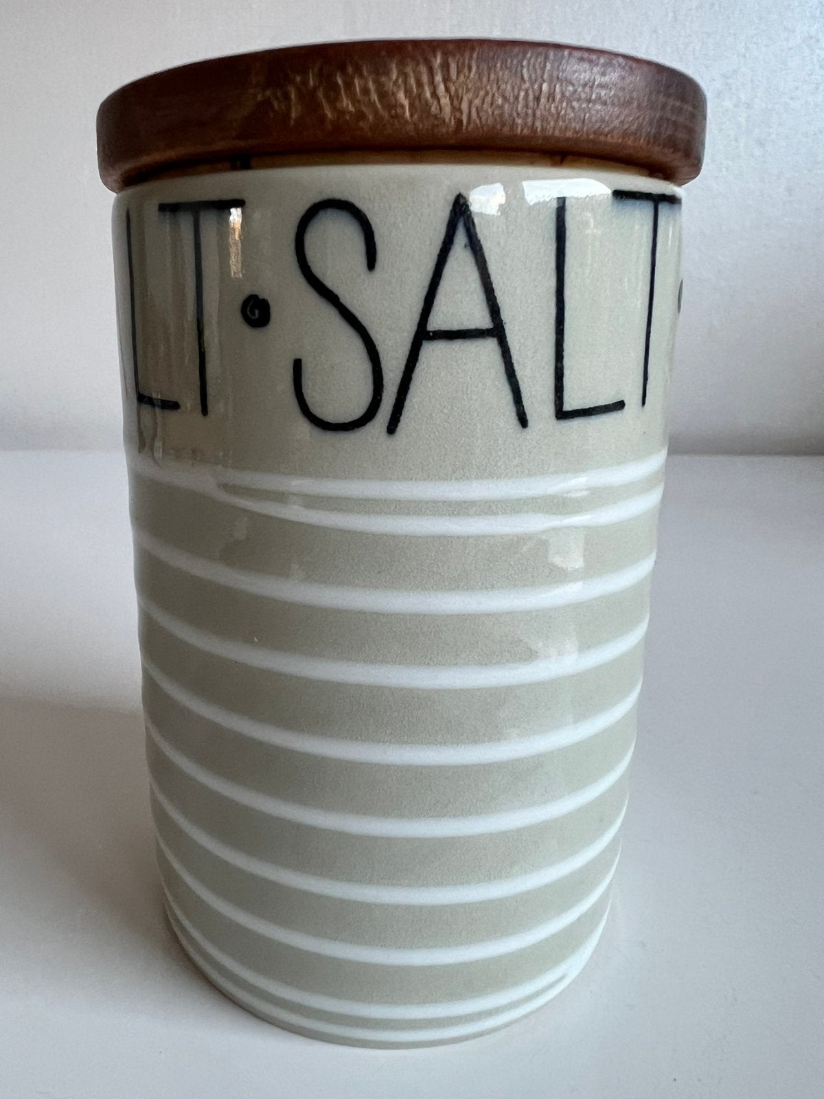 Zeldzaam Rörstrand SALT Grijs Wit Zoutpot Marianne Westman, Antiek en Kunst, Antiek | Servies los, Ophalen of Verzenden