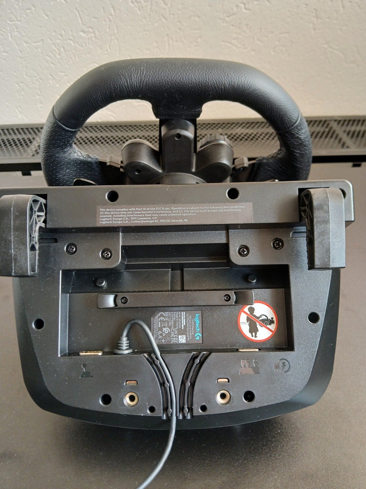 Foto 5 van Logitech G923 Racestuur met Pedalen en Shifter