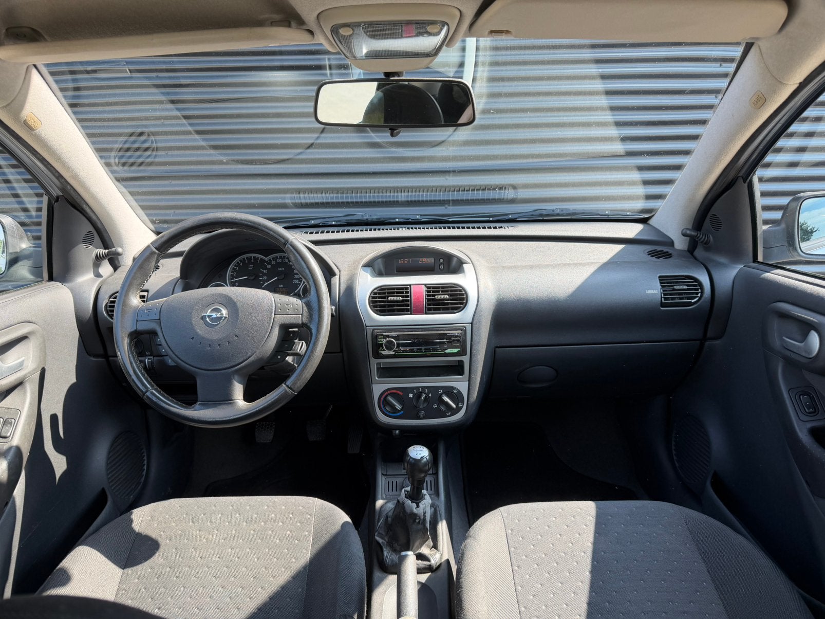 Opel Corsa 1.2 Njoy | 5-deurs | NAP | Nieuwe APK, Auto's, Voorwielaandrijving, 74 pk, Bluetooth, Origineel Nederlands