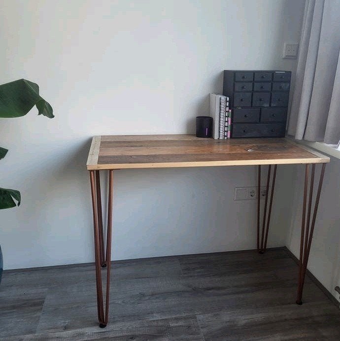 Handgemaakt bureau met hairpinpoten, Ophalen, Demontabel, Hout, Zo goed als nieuw