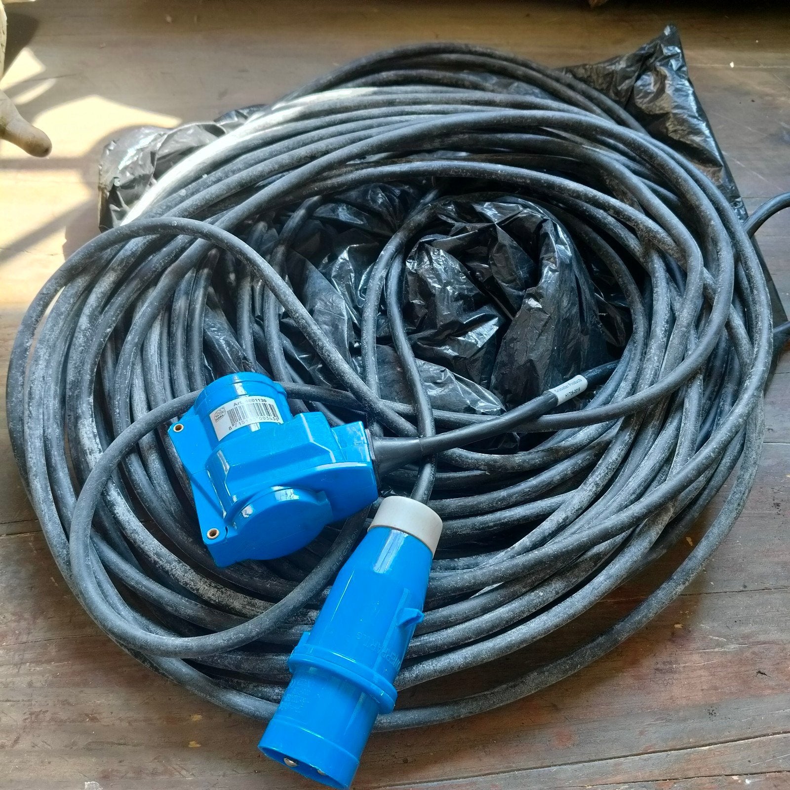 Stroomkabel camping, Caravans en Kamperen, Kampeeraccessoires, Ophalen of Verzenden, Zo goed als nieuw