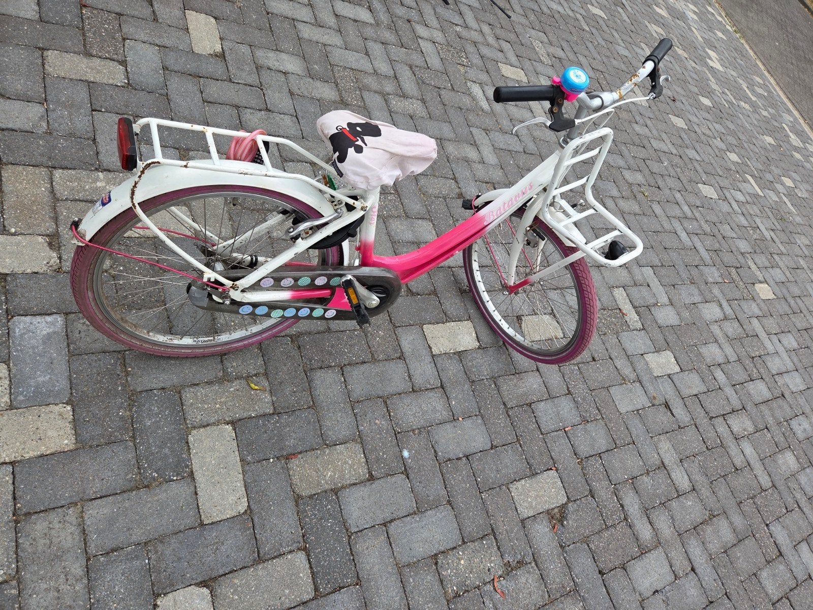 Batavus kinderfiets, wit/roze, 20 inch, Terugtraprem, Gebruikt, Batavus, Ophalen of Verzenden