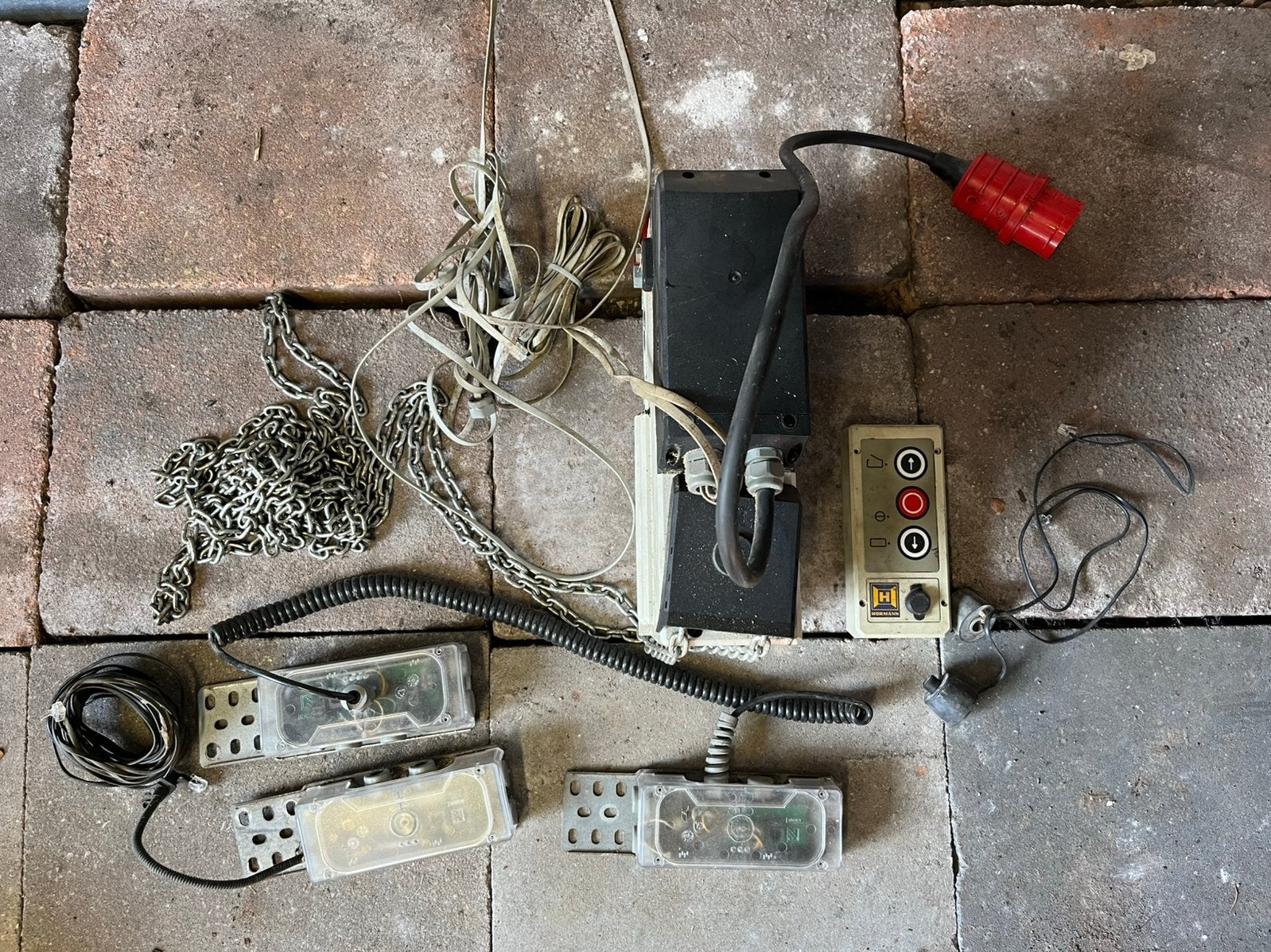 Overhead deur motor, Doe-het-zelf en Verbouw, Deuren en Horren, Ophalen, Garagedeur, Zo goed als nieuw, Vouwdeur