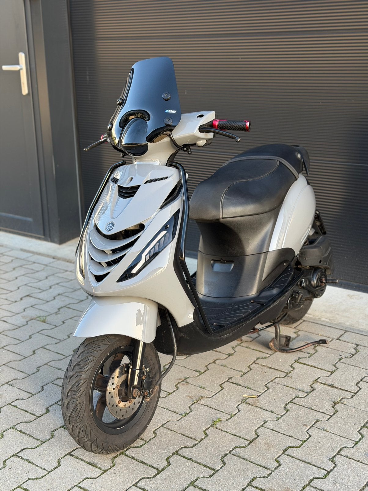Piaggio zip 4t 50cc malossi full option nieuwe kappen, Ophalen, Zip, Zo goed als nieuw, Benzine