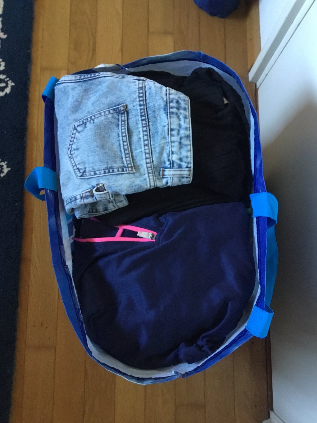 Pakket 158, Ophalen, Meisje