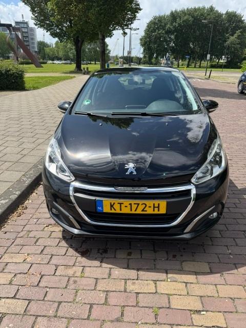 Peugeot 208 1.2 PureTech Blue Lion/Carplay/Dealer onderhoude, Auto's, Peugeot, Voorwielaandrijving, Stof, 1199 cc, Origineel Nederlands
