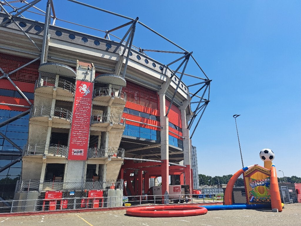 Opblaasbare voetbal attractie drop shot arena, Ophalen, Gebruikt, Overige