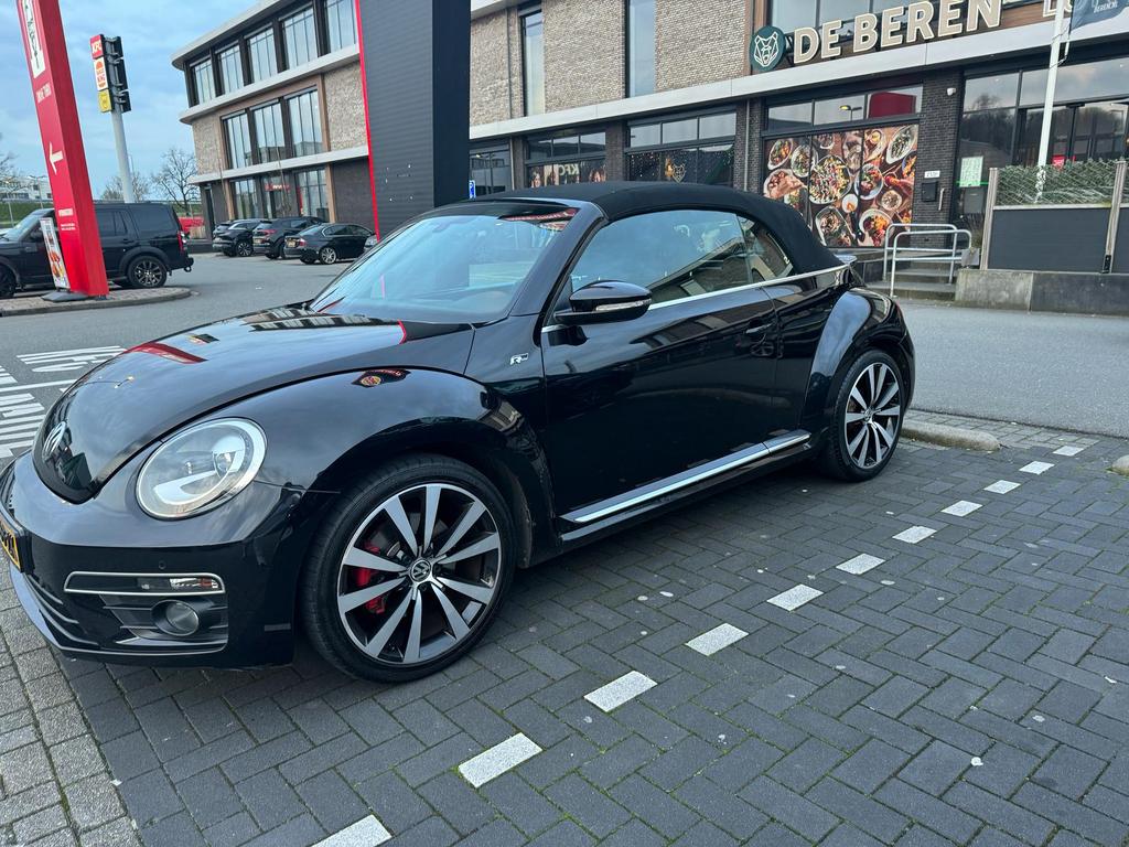 Volkswagen Beetle (Kever) 2.0 TSI 155KW Cabriolet DSG 2014, Beetle (Kever), 4 cilinders, 4 stoelen, Zwart