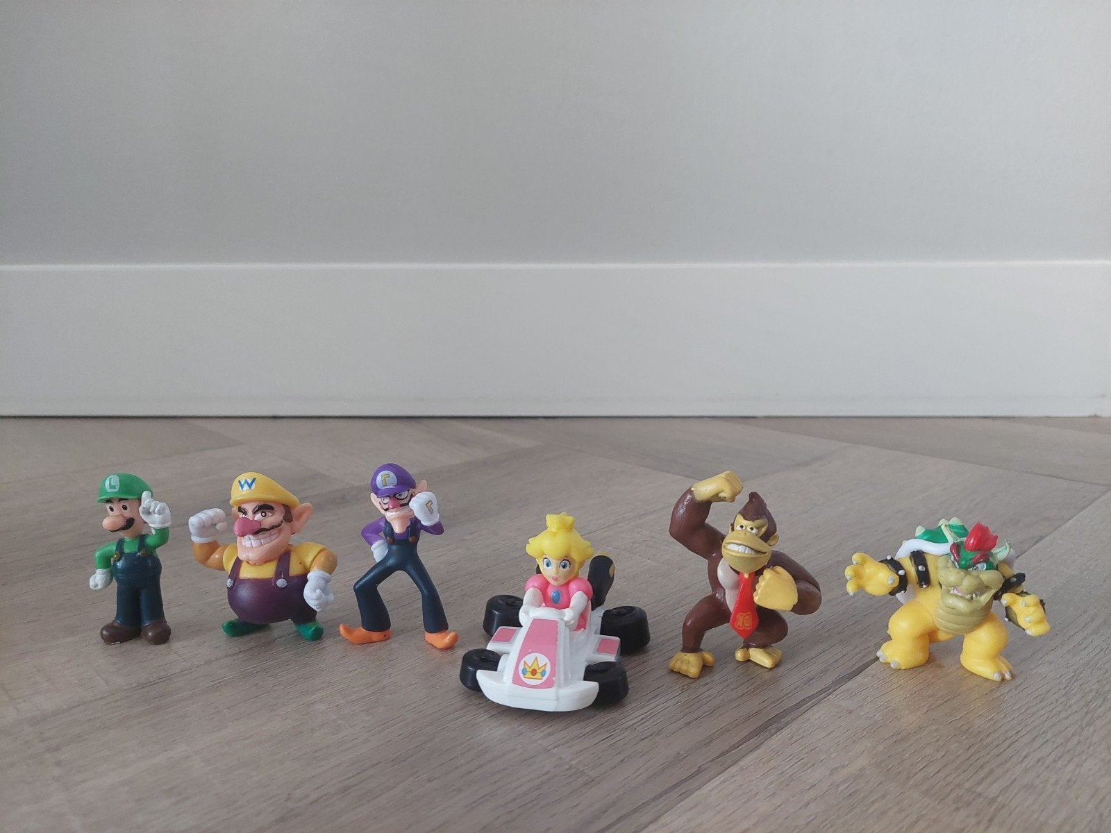 Super Mario figuurtjes Luigi, Bowser, Peach, Wario, Waluigi, Ophalen of Verzenden