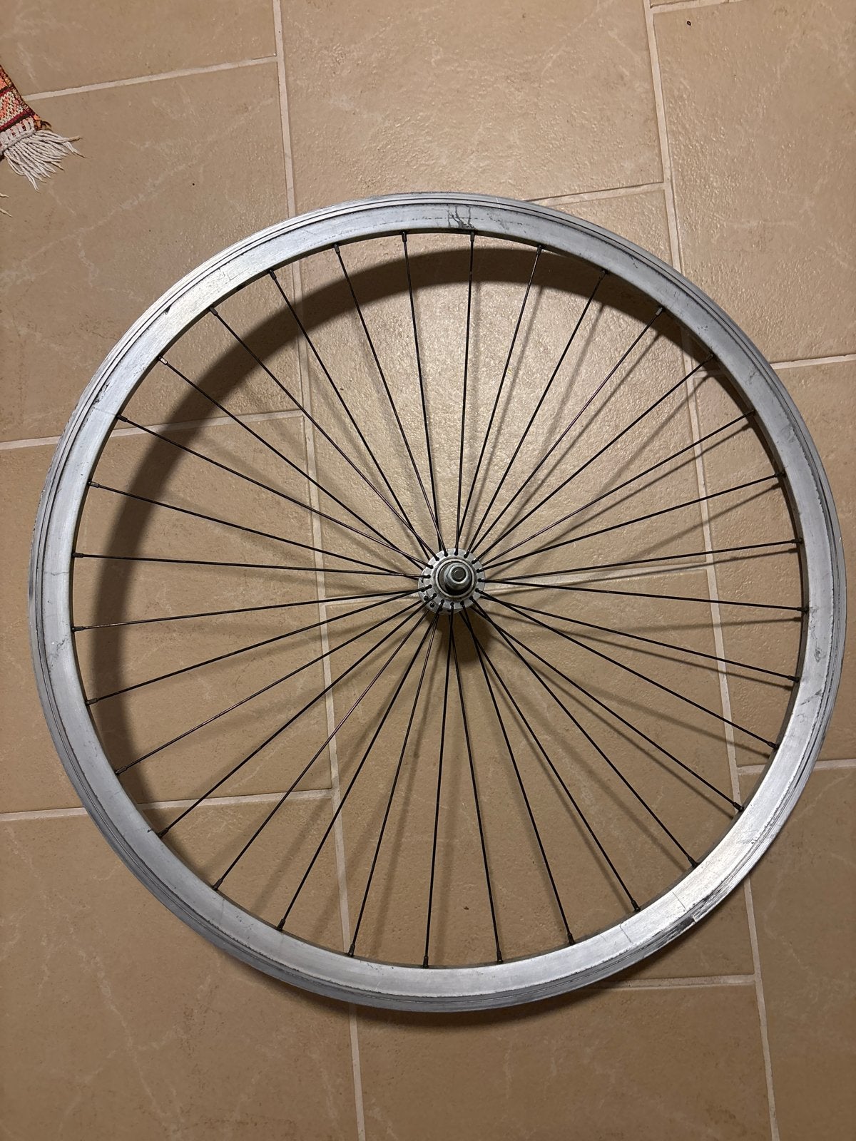 28 inch fietswiel - Voor of achter x2, Gebruikt, Aluminium, Stadsfiets, Ophalen