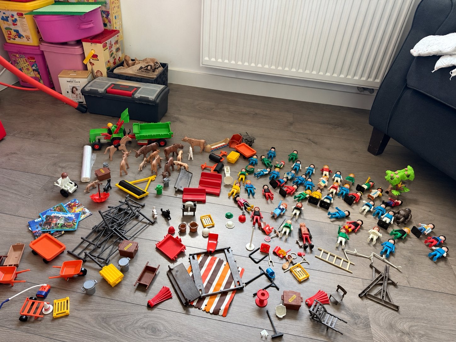 Grote collectie Playmobil met veel figuren en accessoires, Ophalen of Verzenden, Gebruikt, Jongen of Meisje