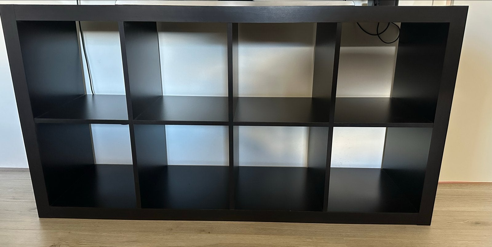 IKEA Kallax Kast Zwartbruin 4x2 Vakken, Ophalen, Met plank(en), Gebruikt, 100 tot 150 cm