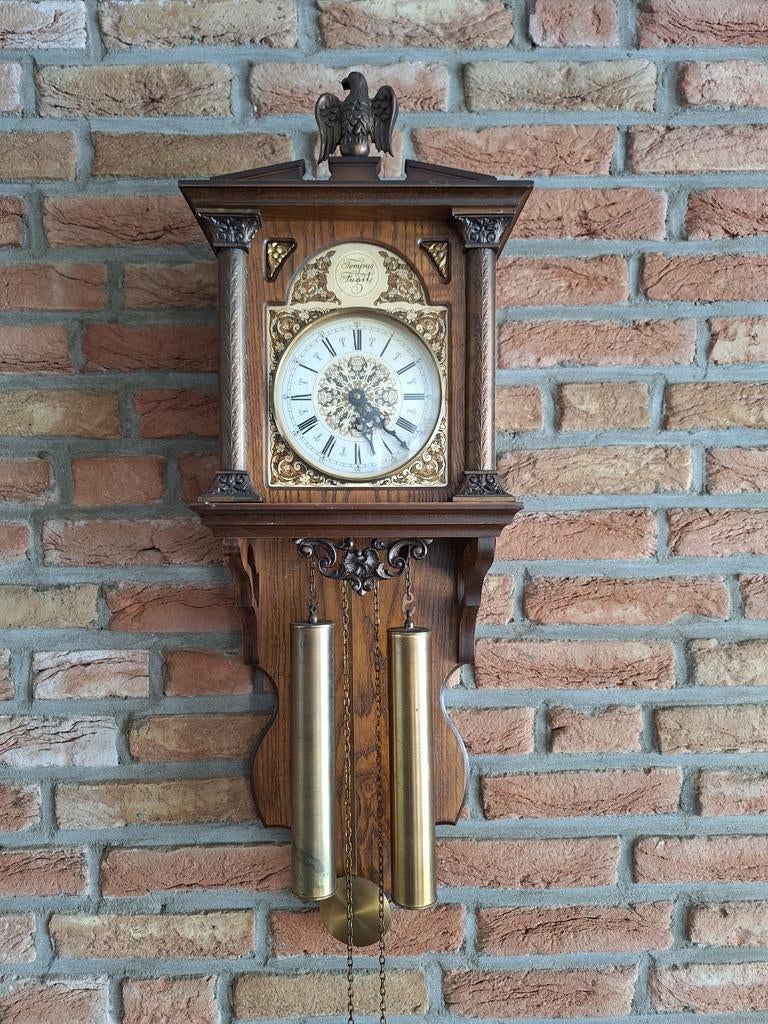 Antieke wandklok - Tempus Fugit, Antiek en Kunst, Ophalen of Verzenden