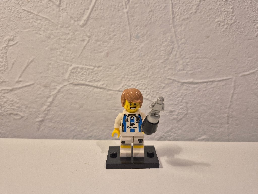 Lego Collectible Minifigure Series 4 Soccer Player, Compleet, Gebruikt, Lego, Ophalen of Verzenden