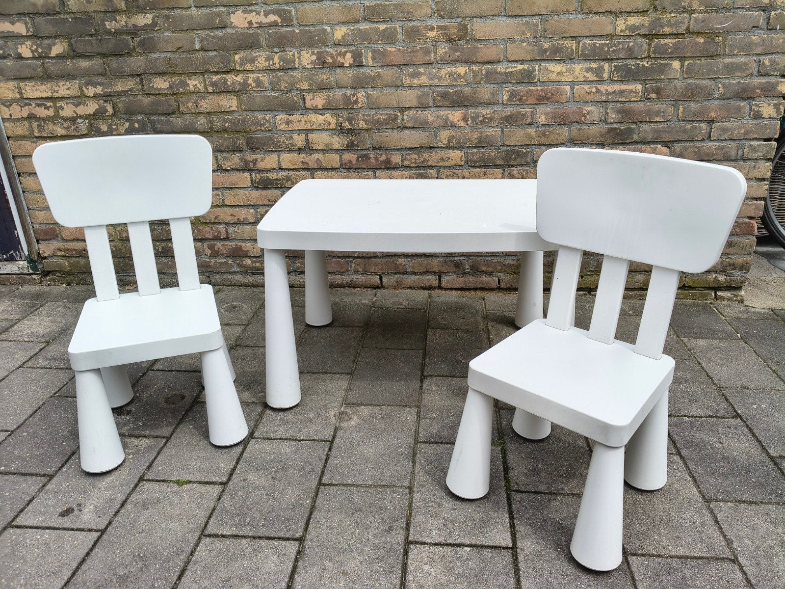Mammut Ikea tafel + 2 stoeltjes, Ophalen, Gebruikt