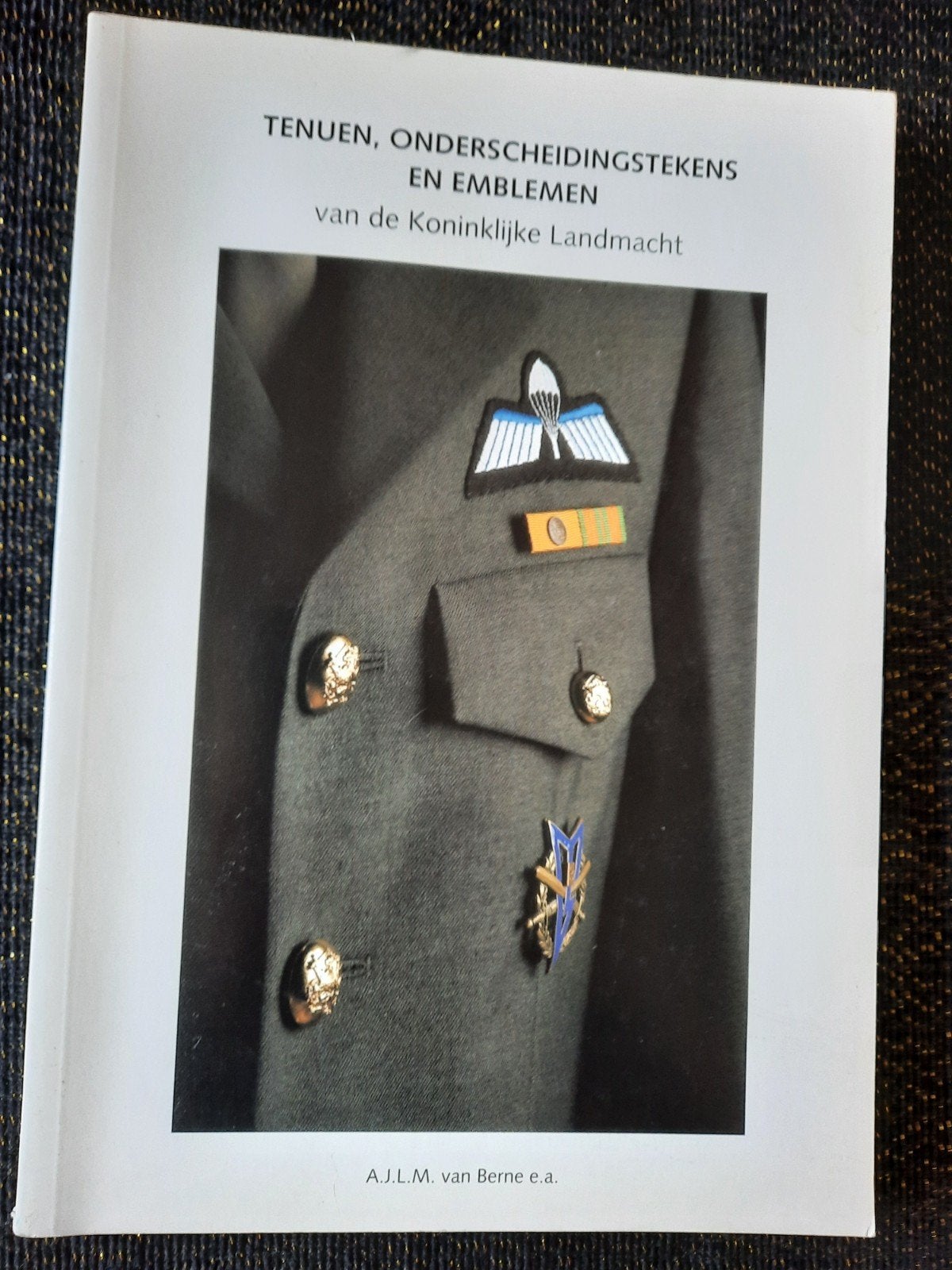 Tenue, Onderscheidingstekens&Emblemen Koninklijke Landmach, Ophalen of Verzenden, 1945 tot heden, Zo goed als nieuw, Landmacht