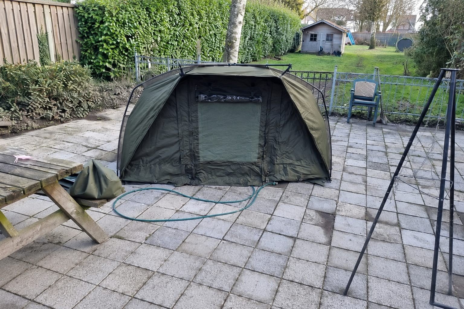 Sonic AXS Bivvy - Compacte en stevige visbivvy, Caravans en Kamperen, Tenten, Ophalen, Zo goed als nieuw, Tot en met 2