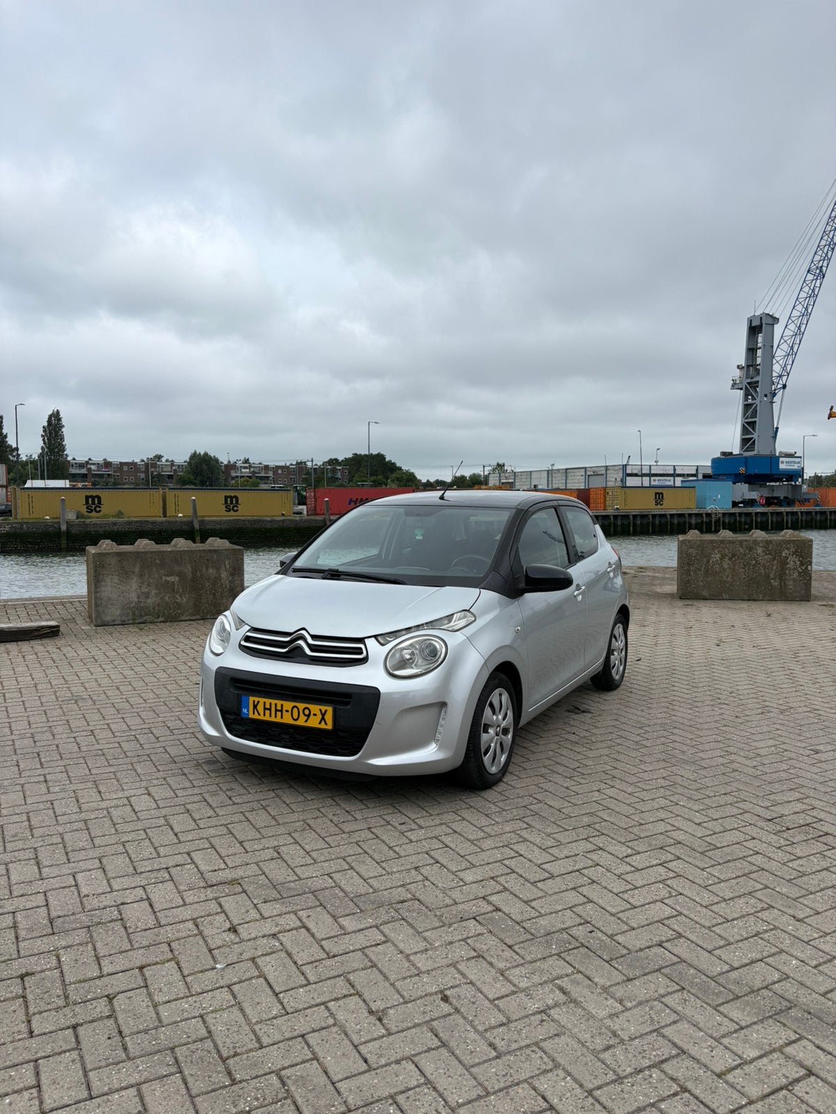 Citroën C1 1.2 VTI 82 5-DRS 2016 Grijs NEW APK, 1199 cc, 840 kg, 4 stoelen, C1