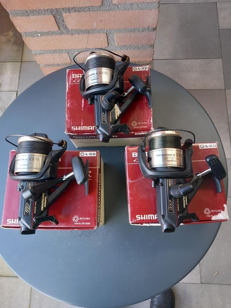 3 Schitterende Shimano 4500B Beetrunners., Watersport en Boten, Hengelsport | Karpervissen, Zo goed als nieuw, Molen, Ophalen of Verzenden