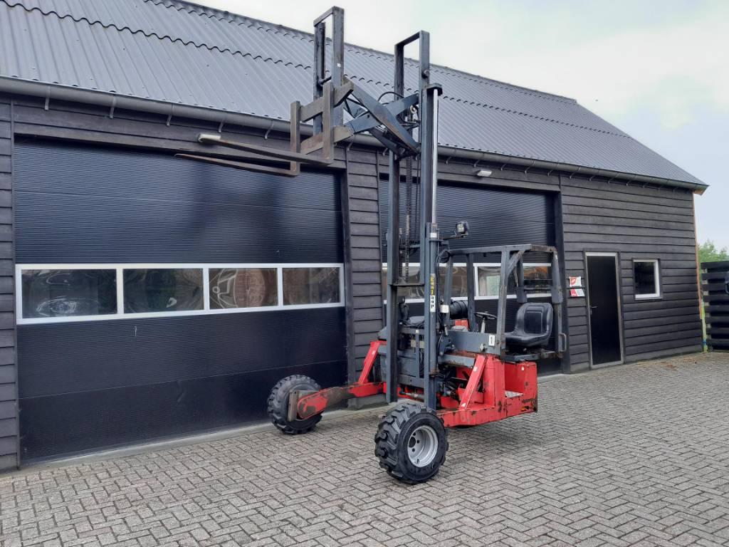 KOOI-AAP E2-3T-2528 Moffet Meeneem heftruck Ruwterrein, Zakelijke goederen, Machines en Bouw | Heftrucks en Intern transport, Heftruck