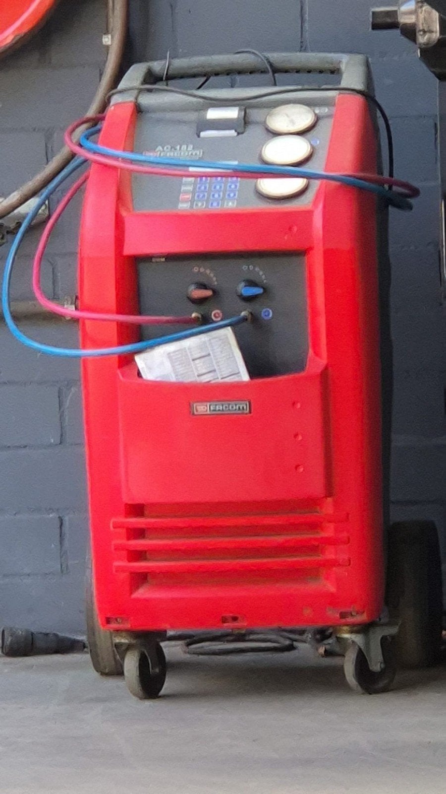 FACOM AC.188 Airco Serviceapparaat - Met probleem., Ophalen, Gebruikt, Universele onderdelen