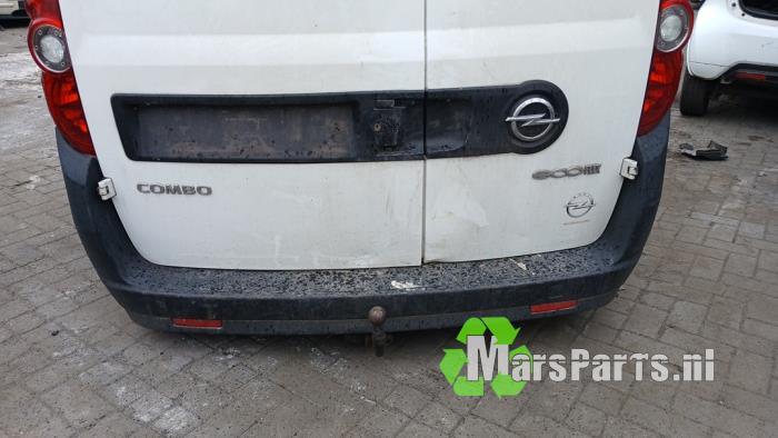 Achterbumper van een Opel Combo, Auto-onderdelen, Gebruikt, -, -, Opel