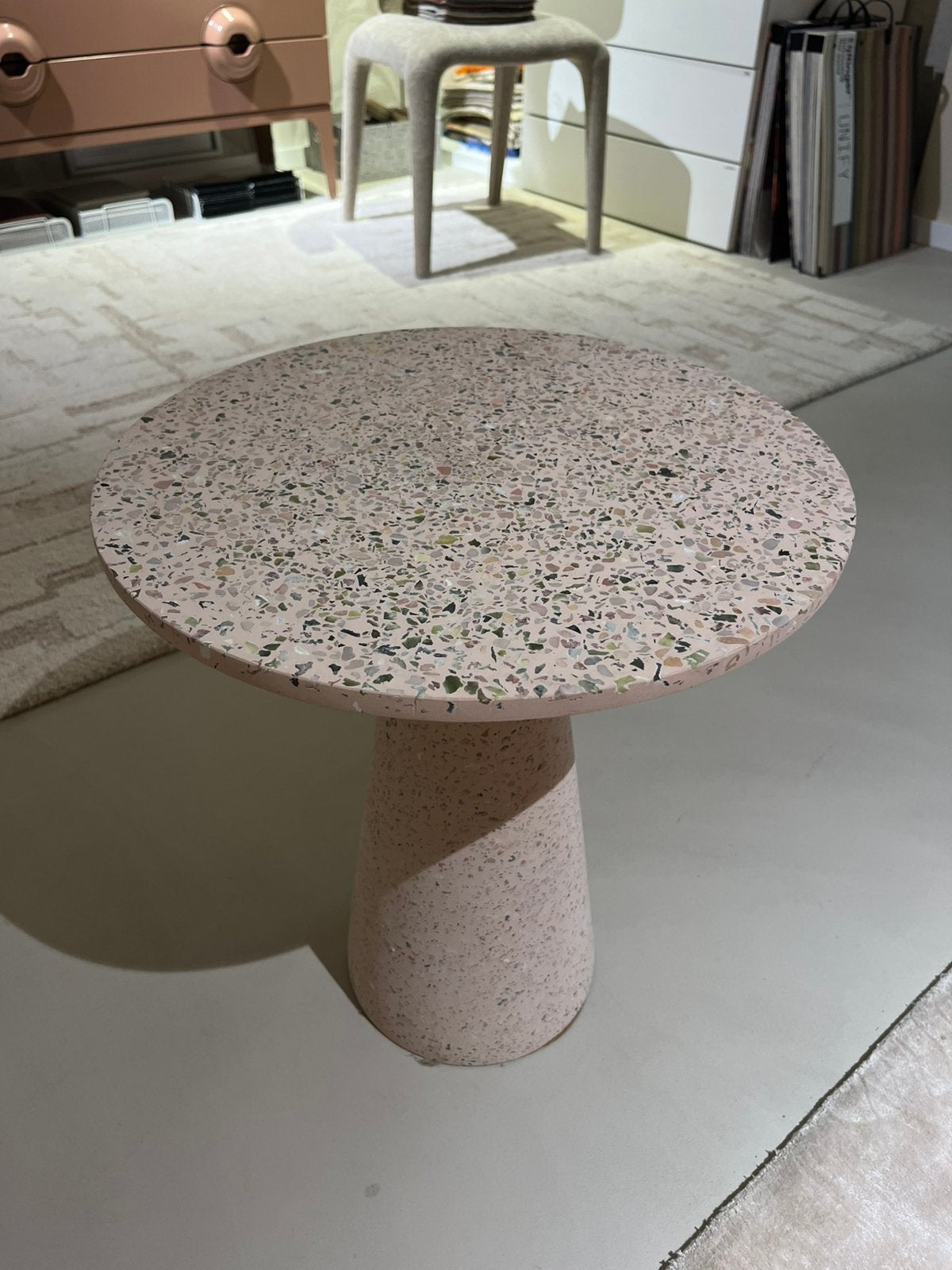 Zuiver bijzettafel Victoria, Overige materialen, Rond, Nieuw, Schoot 2, Westzaan