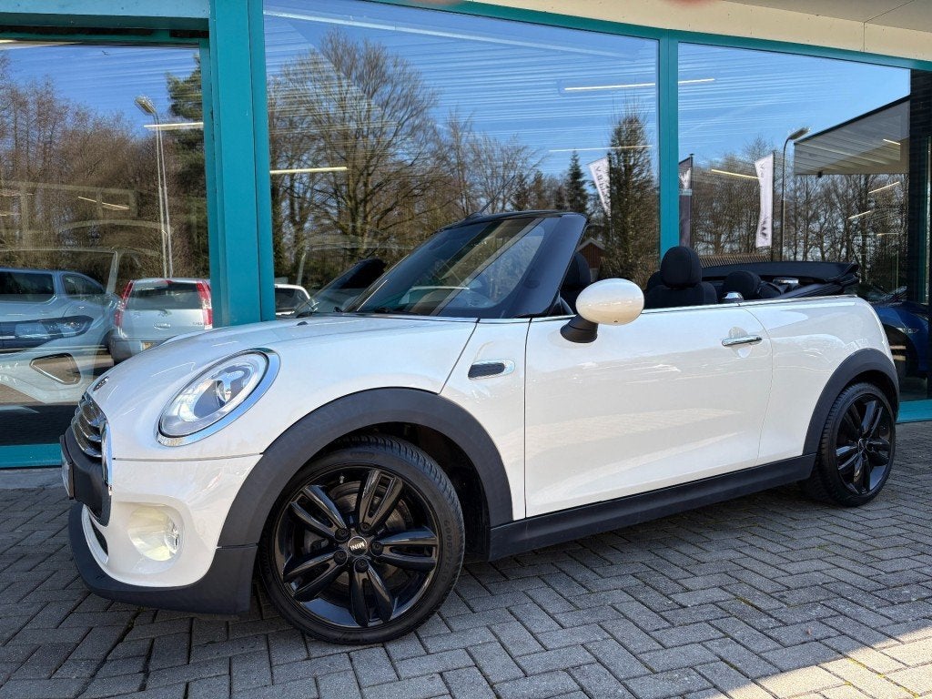 Mini CABRIO ONE 1.2 Leder, Navi, LED, Cruise, Nieuw Model, Auto's, Gebruikt, Cabriolet, 4 stoelen, 1198 cc