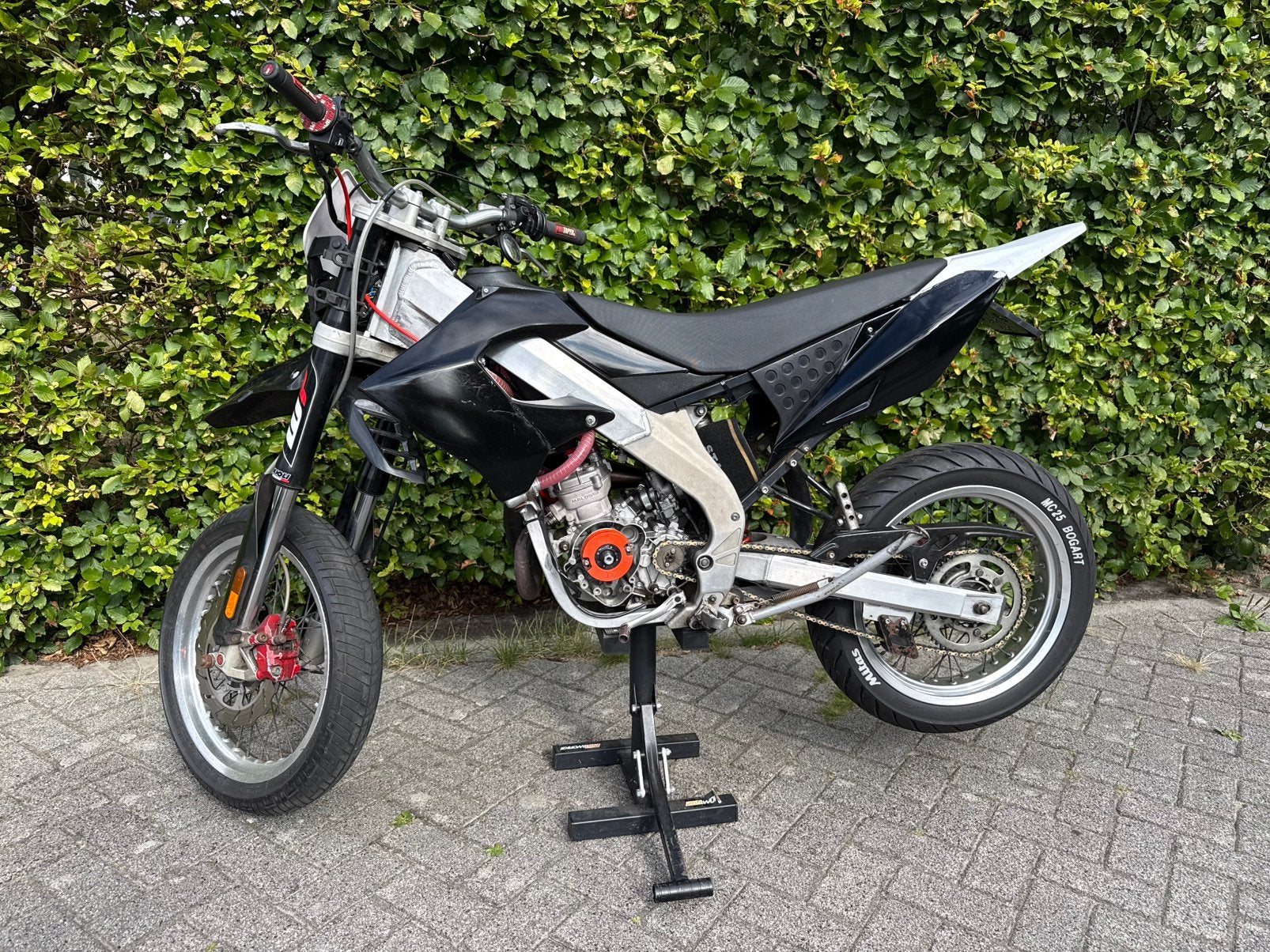 ‼️Derbi DRD Pro, 80cc. ‼️Gereviseerd‼️. Volledig aangepakt‼️, Fietsen en Brommers, Ophalen, Zo goed als nieuw