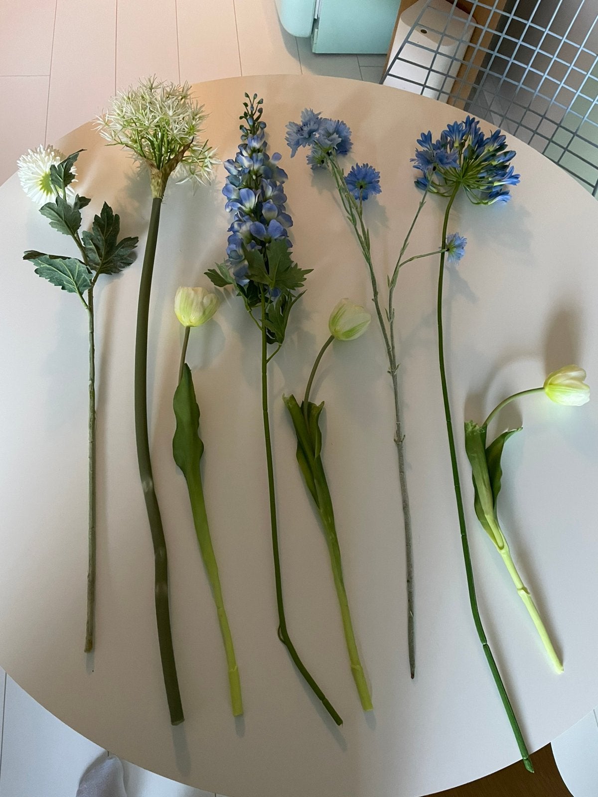 Klein bosje zijde bloemen, Ophalen of Verzenden, Gebruikt, Kunstbloem, Wit
