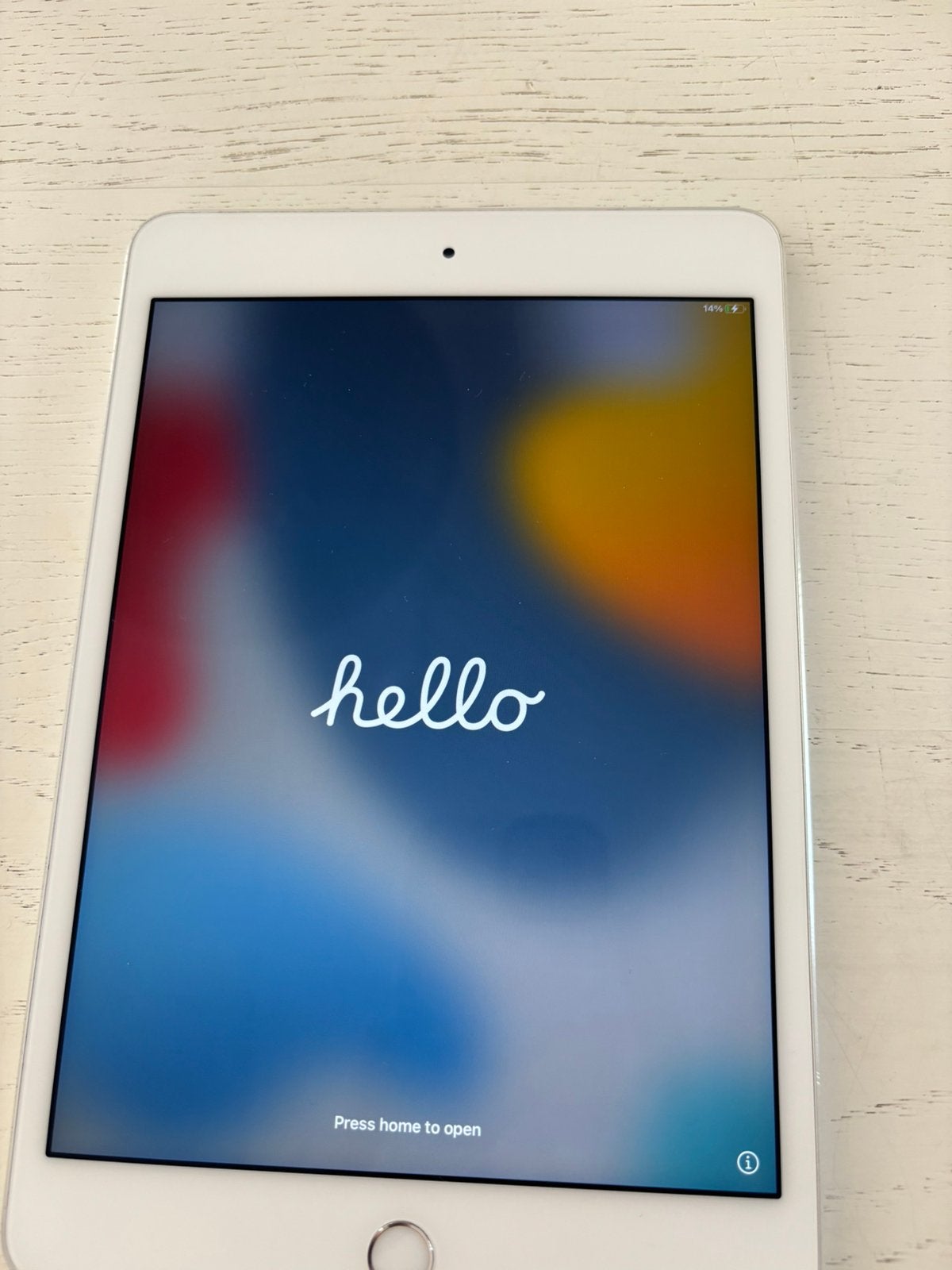 Ipad 4 Mini 128GB silvere kleur, Computers en Software, Apple iPads, Ophalen, 8 inch, Zo goed als nieuw, 128 GB