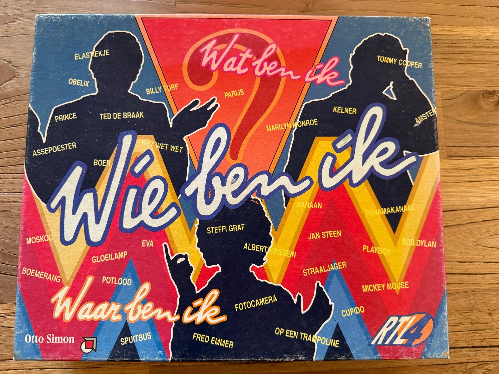 Wie ben ik, Wat ben ik, Waar ben ik - RTL4 bordspel, Drie of vier spelers, Ophalen of Verzenden, Gebruikt