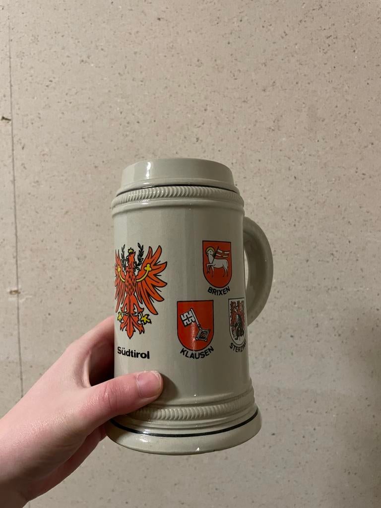 Antieke bier pul grijs met vlaggen, Ophalen of Verzenden, Zo goed als nieuw, Pul(len), Overige merken