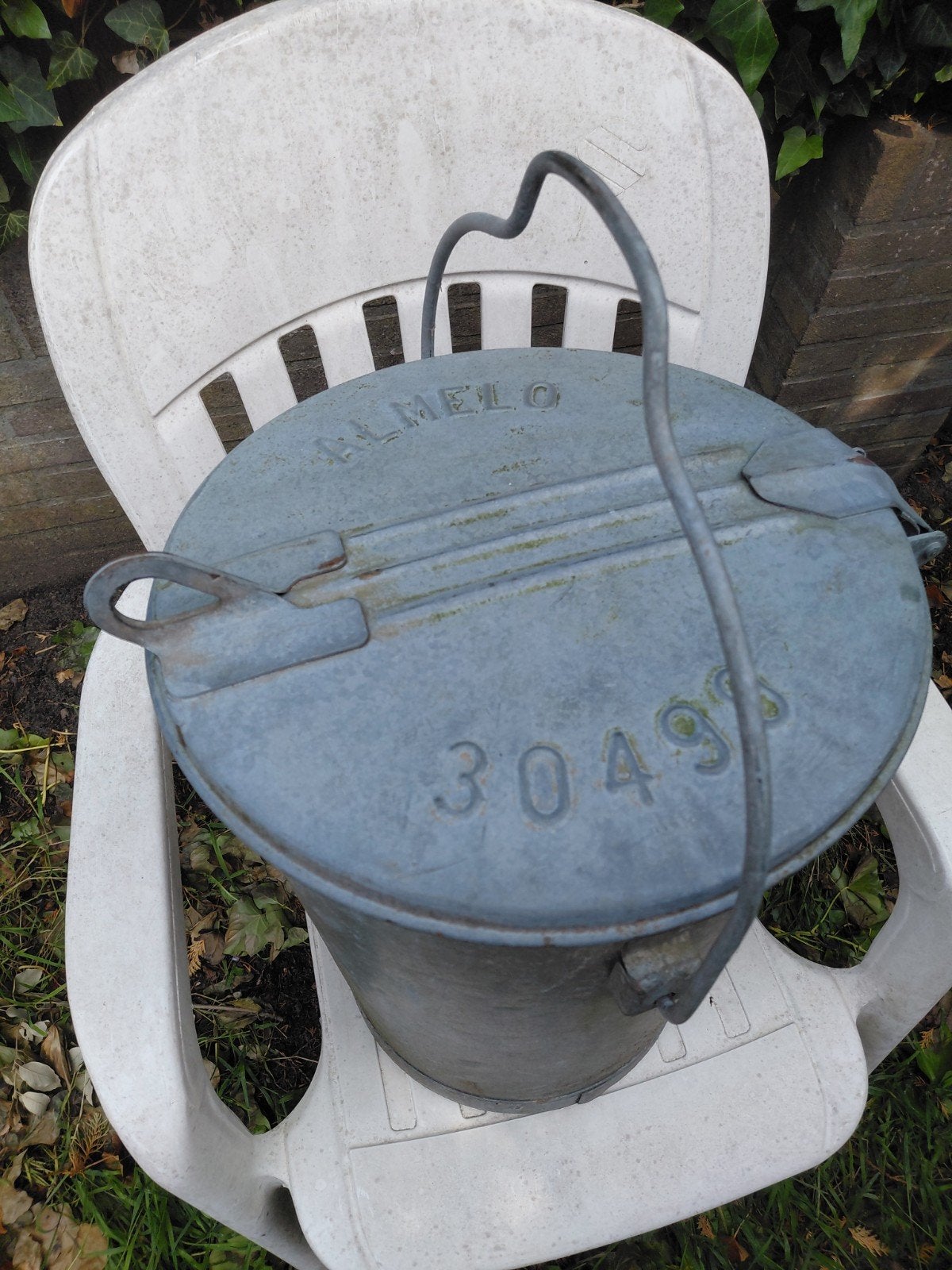 Vintage zinken vuilnisbak met deksel - Almelo lekdicht, Antiek en Kunst, Ophalen of Verzenden