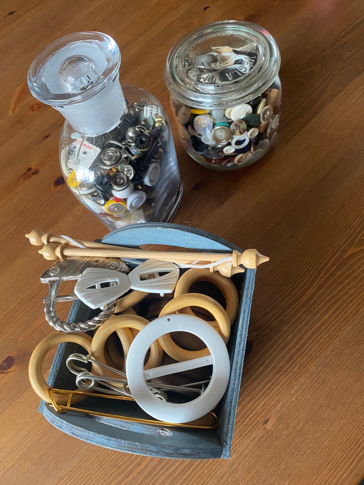 Knopen en andere spullen, Ophalen of Verzenden, Zo goed als nieuw, Knoop of Knopen