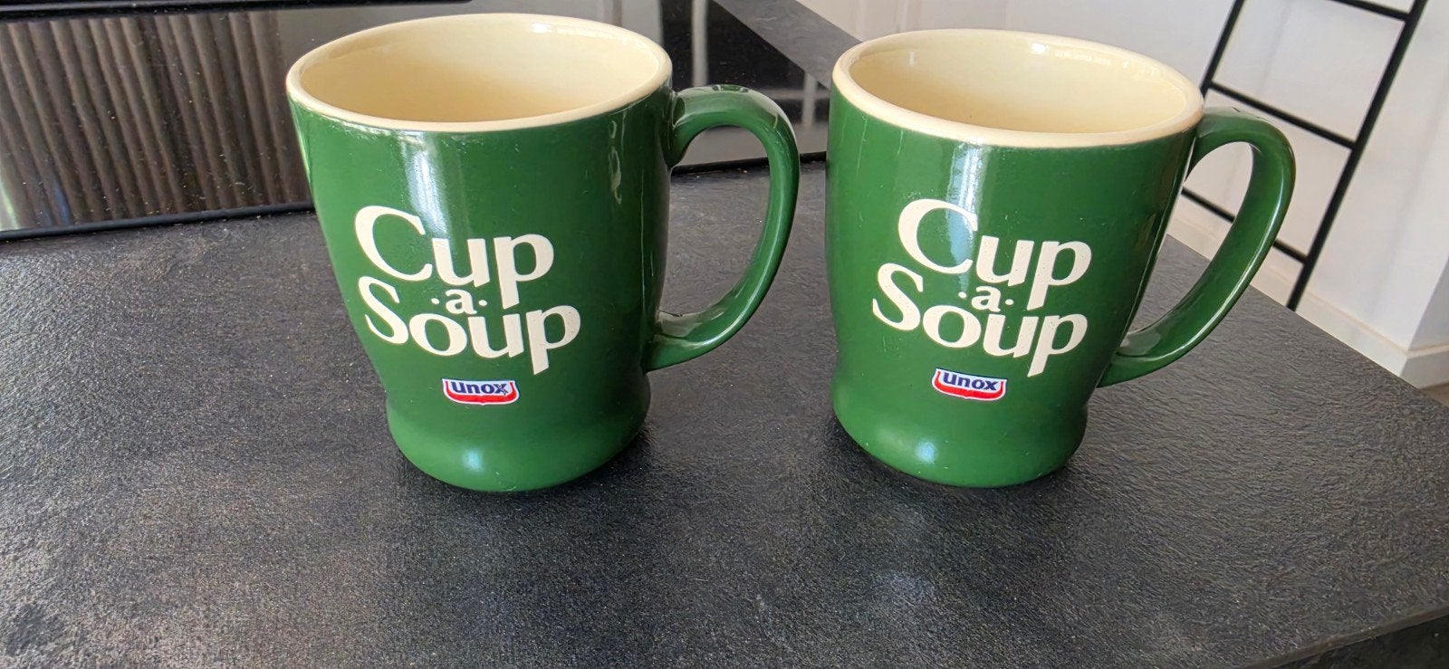 Set van 2 Cup-a-Soup mokken - Unox, Ophalen of Verzenden, Steen/keramiek, Overige merken, Groen