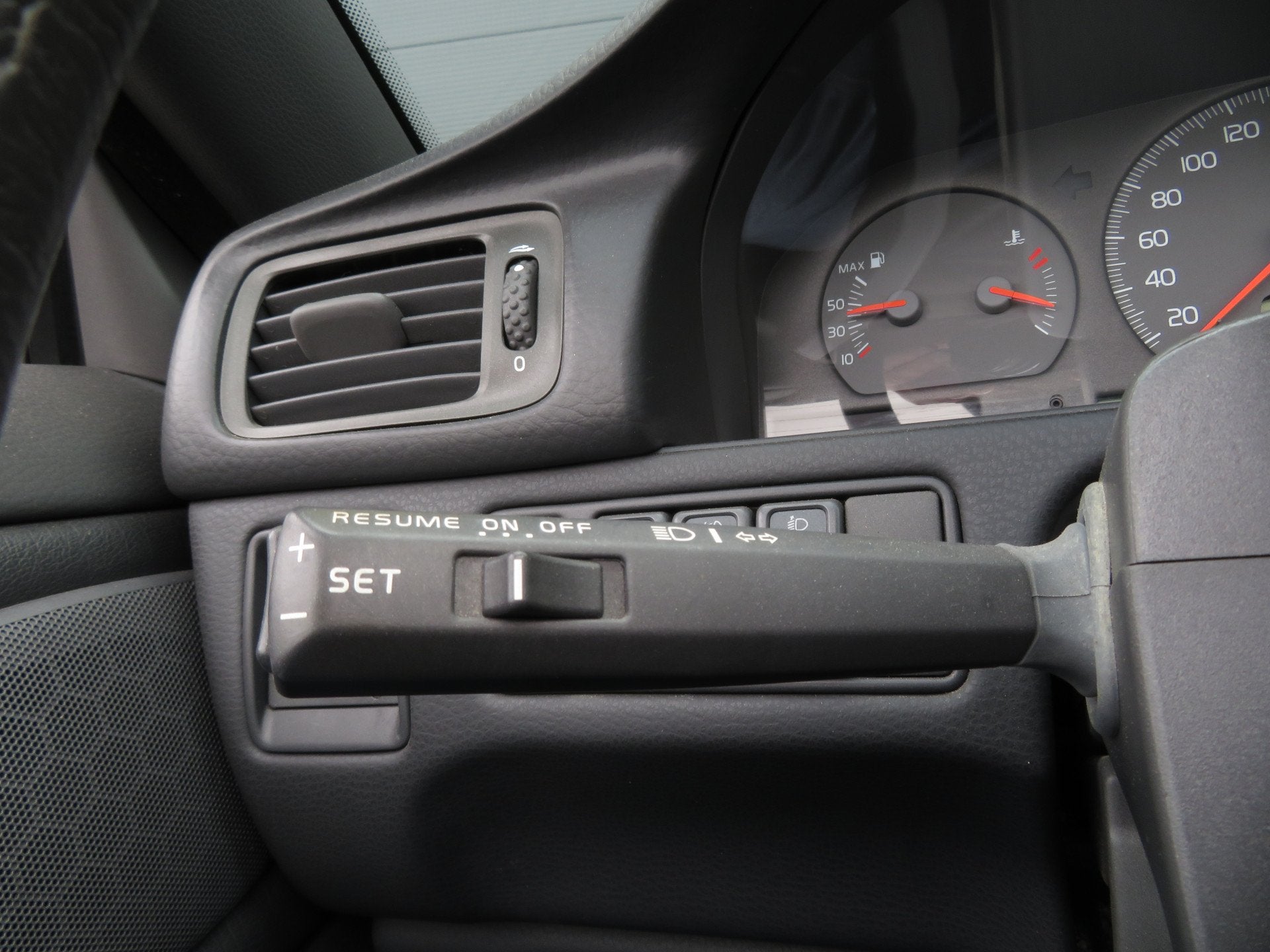 Volvo C70 Convertible 2.0 T Prestige Automaat Nieuwstaat Air, foto 7