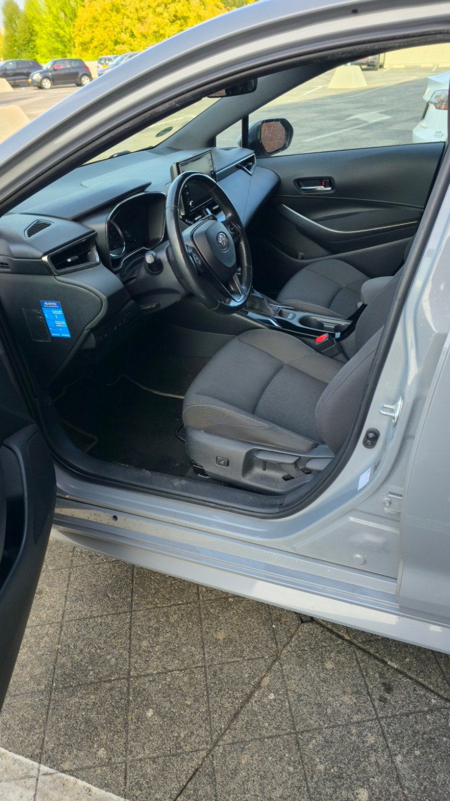 Foto 10 van ​Toyota Corolla 1.8 Hybrid (2019) | Automaat | CarPlay