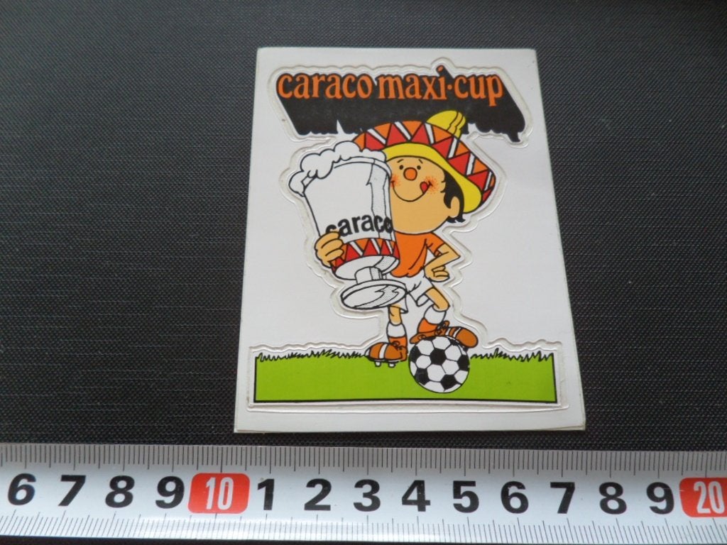sticker strip caraco ijs maxi-cup voetbal, Verzamelen, Ophalen, Zo goed als nieuw