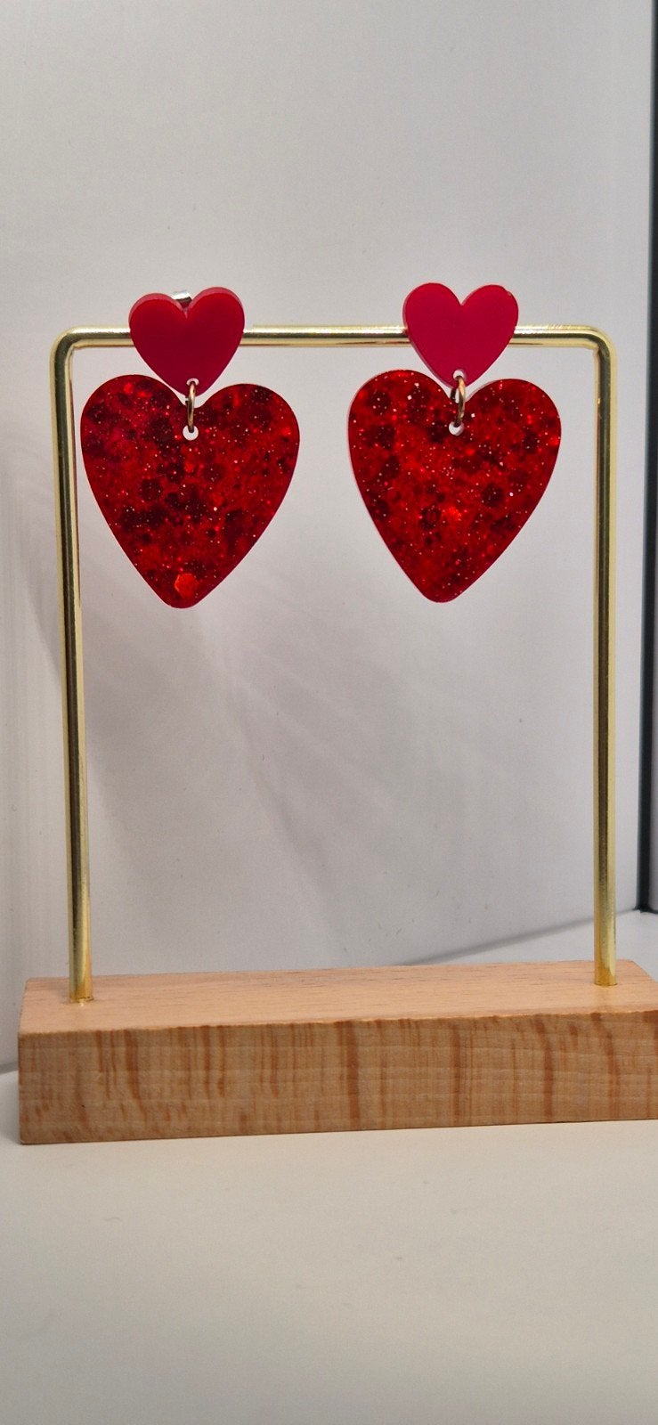 HRTS red oorbellen, Sieraden, Tassen en Uiterlijk, Ophalen of Verzenden, Nieuw, Rood, Overige materialen