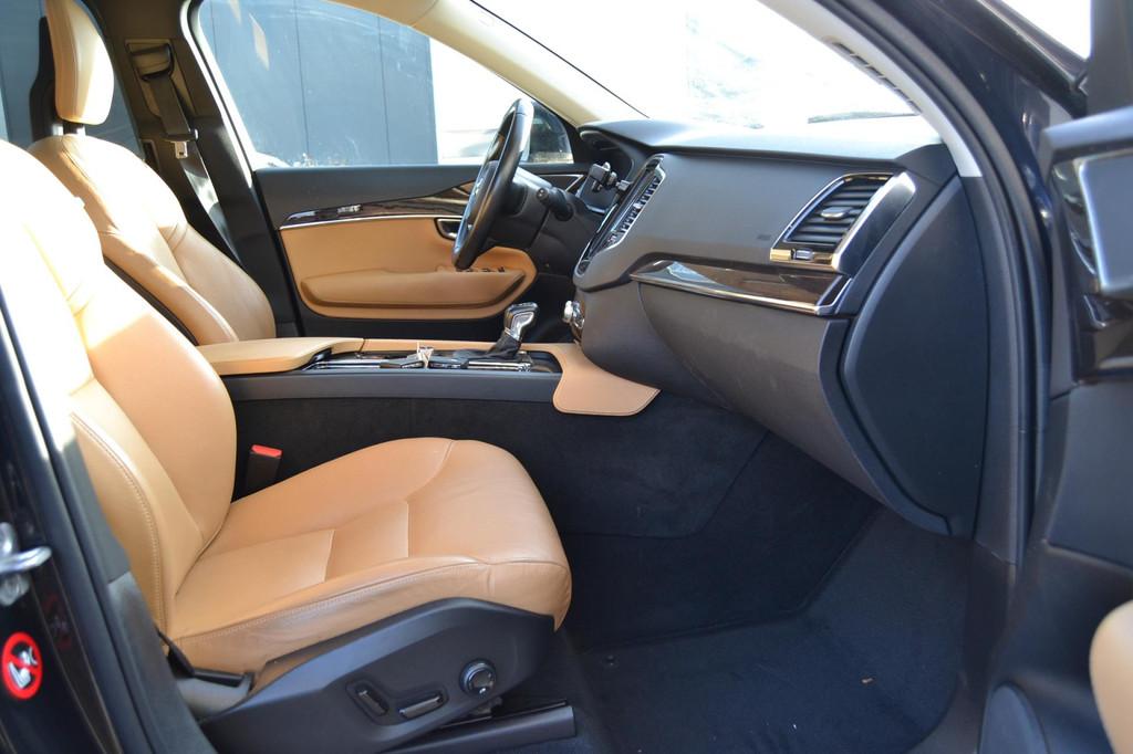 Volvo XC90 2.0 T6 AWD Momentum 7 persoons, Panoramadak, 360, Auto's, Volvo, Gebruikt, Zwart, 4 cilinders, 1969 cc