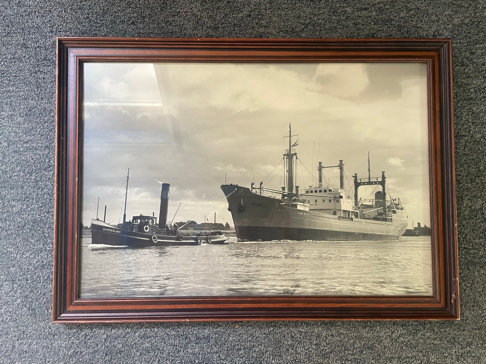 Vintage foto van schepen 'GRIEKENLAND' en 'OUJDA', Ophalen, Gebruikt, Minder dan 50 cm, Foto of Poster