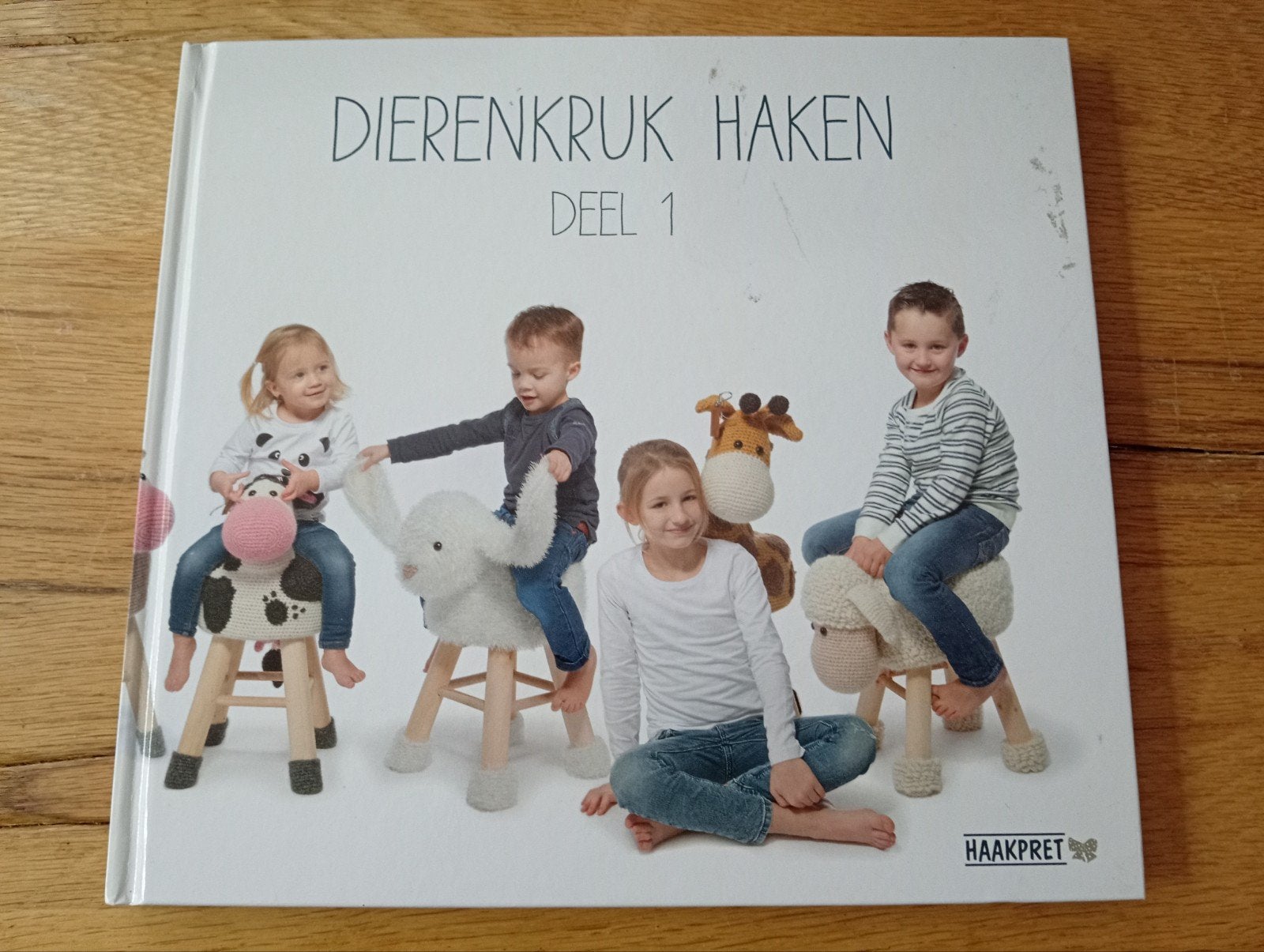 Dierenkruk Haken Deel 1 - Haakpret Boek, Breien en Haken, Haakpret, Ophalen of Verzenden, Zo goed als nieuw