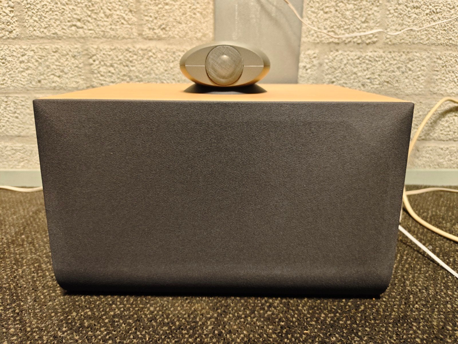 Tannoy Sensys DCC Maple (Centerspeaker), Overige merken, Ophalen of Verzenden, Zo goed als nieuw, 60 tot 120 watt