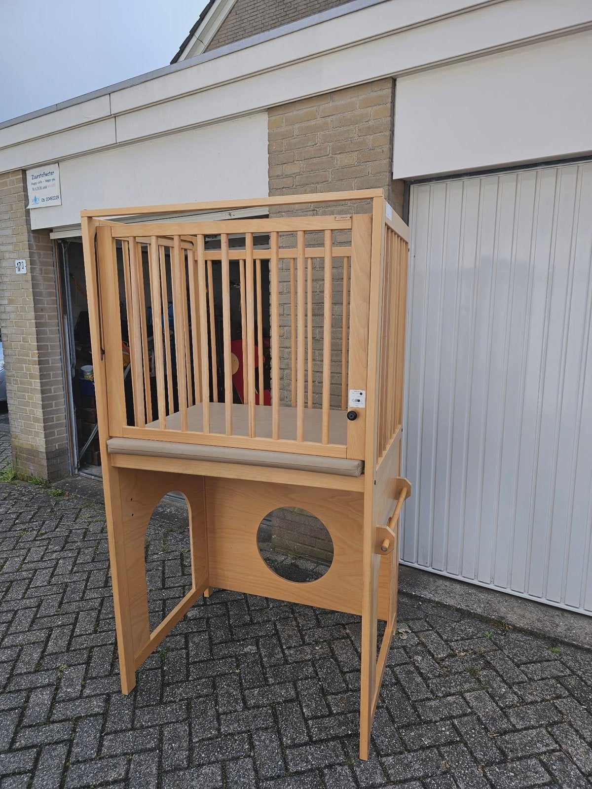 Klassehout baby speelbox met kussen - Z.g.a.n., Ophalen, Zo goed als nieuw, Rechthoekig, Boxkleed
