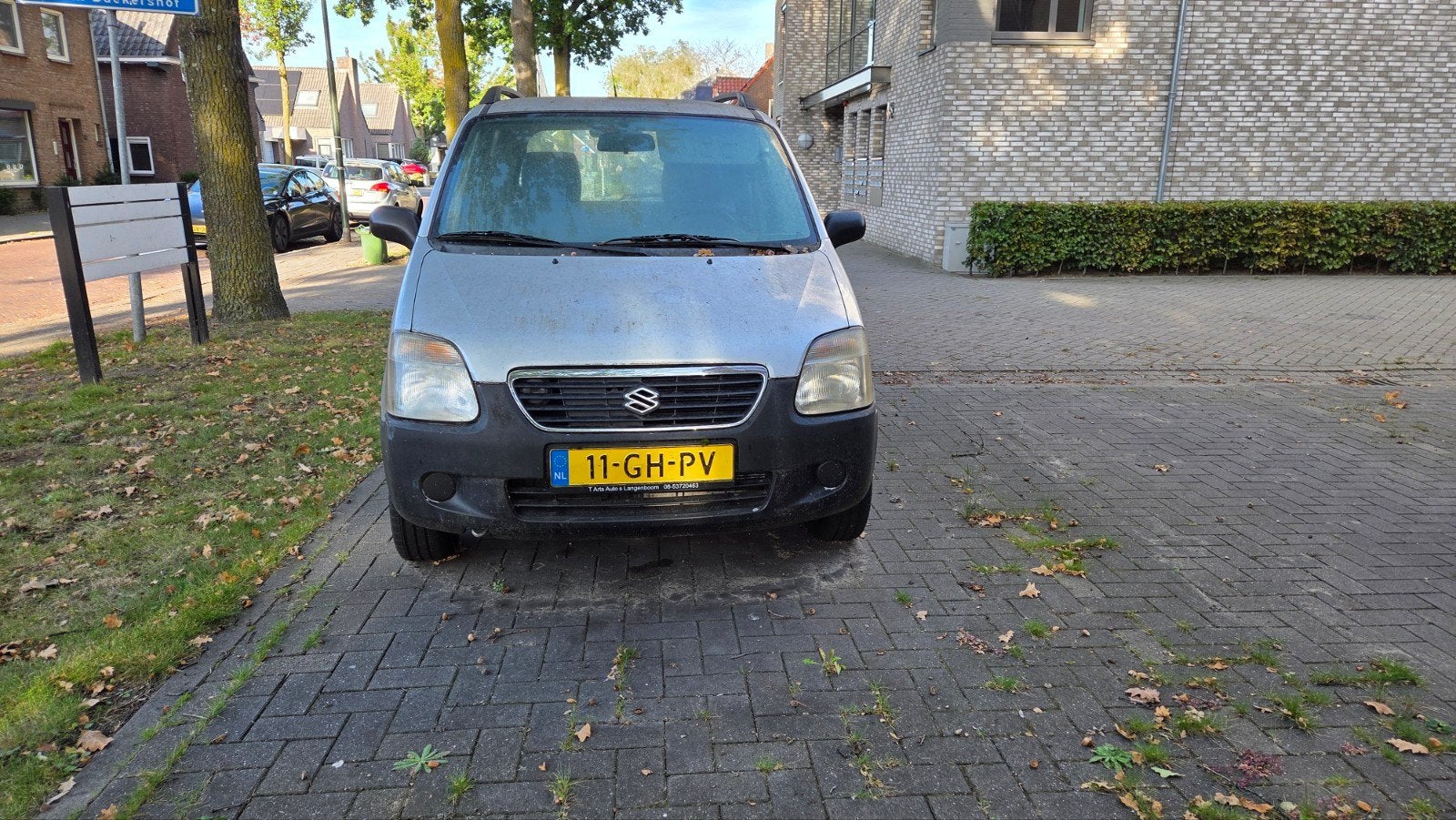 Suzuki Wagon R+ 1.3 AUT 2000 Grijs, Auto's, 31 €/maand, 4 cilinders, Origineel Nederlands, Blauw